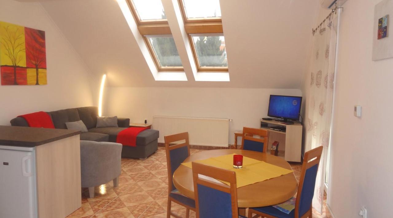Apartment Gere Modern *